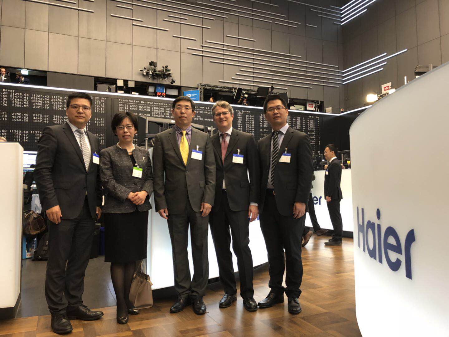kwm-advises-qingdao-haier-on-its-d-share-listing-in-frankfurt-marking-the-first-a-d-dual-listing-deal
